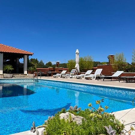 Apartamento Gorana Apartman With Swimming Pool Jelsa  Exterior foto